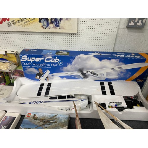 366 - Super Club Teach yourself to fly, Airfix ‘Dragon Rapide’, Heller ‘DH 89 Dragon Rapide’ Balsa ‘Superm... 