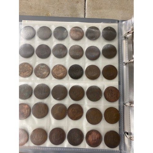 468 - 5 albums of assorted Uk coins including Crowns, silver half Crowns, half pennies, pennies, 10p, 5p e... 