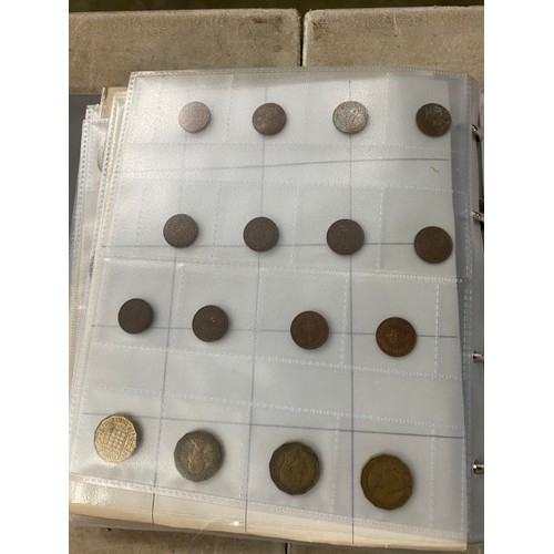 468 - 5 albums of assorted Uk coins including Crowns, silver half Crowns, half pennies, pennies, 10p, 5p e... 