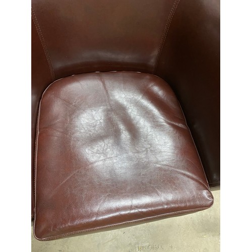 60 - Kaydian burgundy leather tub chair 72W