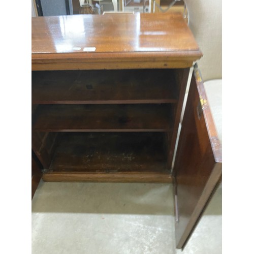 17 - Victorian oak 2 door cupboard with shelves to the interior 82H 81W 42D