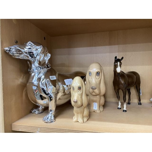 227 - Resin chrome Dachshund, Sylvac dog & puppy & Beswick horse