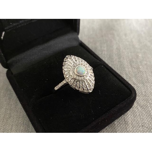 276 - Silver & opal ring (size R 1/2)