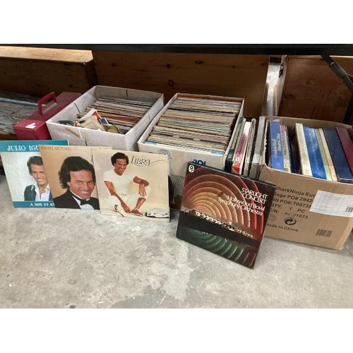 429 - Collection of LPs & 45s including The Best of Cliff Richard & The Shadows, Russ Conway, The Beverley... 