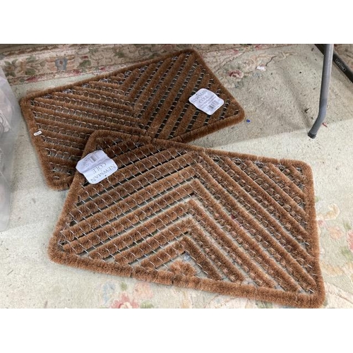 475 - 2 Newman & Cole herringbone door mats 45x75cm (NEW)