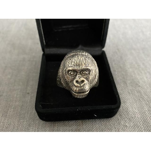 298 - Silver Gorilla ring (size Z 1/2)