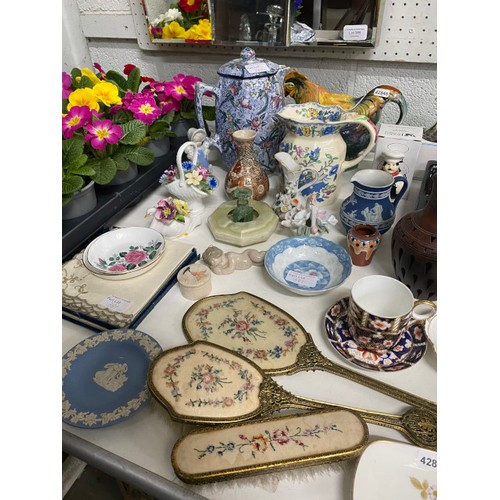 381 - Collection of ceramics, dressing table set, satsuma vase, rooster teapot, Lladro angle, Royal Crown ... 