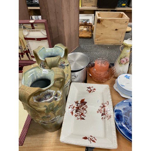 475 - Assorted blue and white dinner wares, Wedgwood jasper ware, cut glass ashtray and vases, pink glass ... 