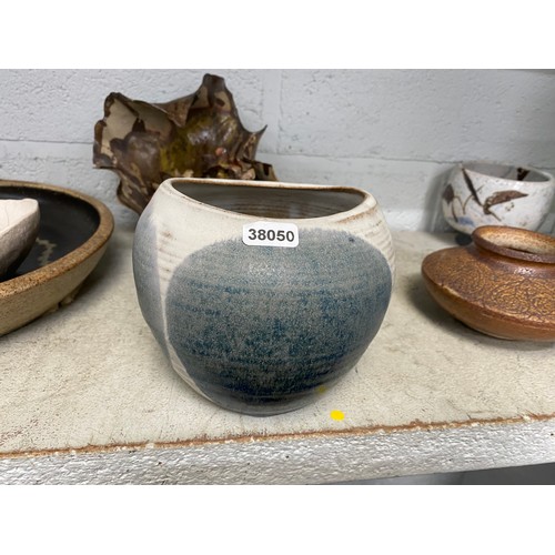 354 - 13 pieces of Studio art pottery