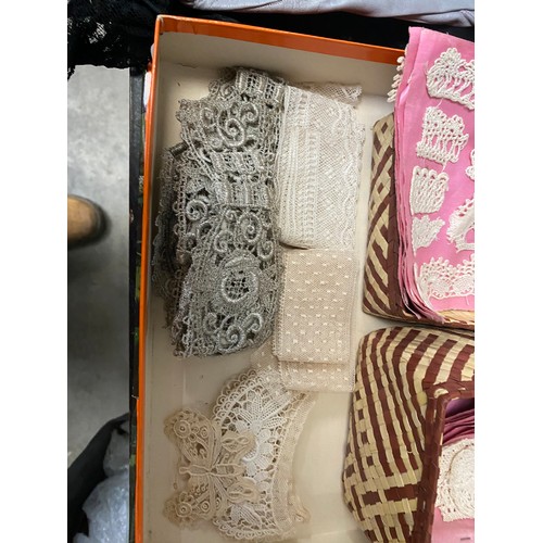 358 - Nice collection of vintage fabrics & fashion inc. antique lace samples, finely embroidered vintage t... 