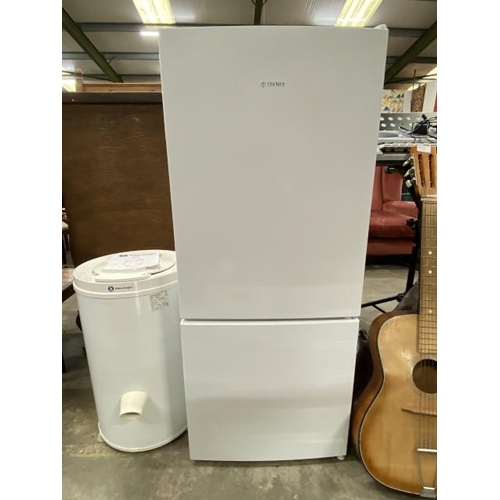 103 - TEKNIX fridge freezer 113H 47W 49D & a White Knight spin drier