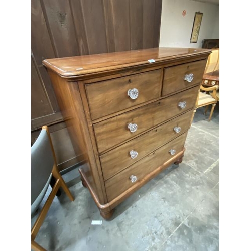 108 - Victorian mahogany chest of drawers 127H 112W 51D