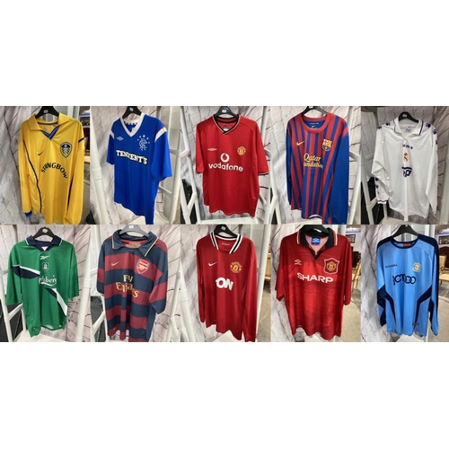 130 - 10 replica football shirts - Bradford City 2003 long sleeve away (XL), Manchester United 1994 home (... 