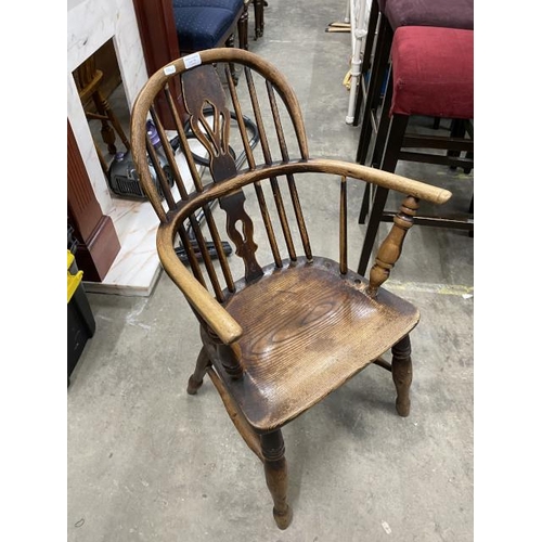 78 - Victorian ash & elm Windsor chair 58W (2 missing spindles)