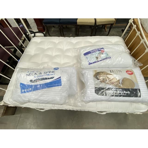 96 - BHS double duvet, BHS pair of pillows & a pair of neck and spine support pillows (new)