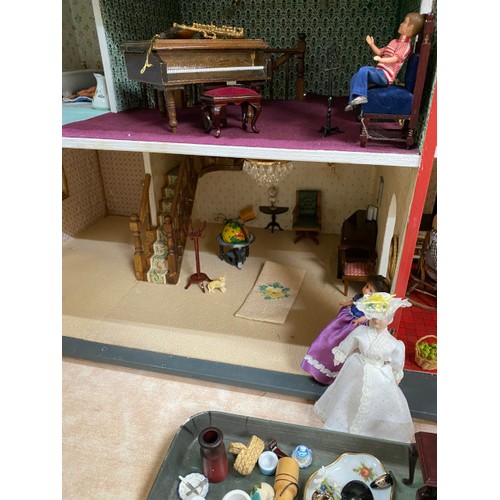 420 - Fully furnished collectors doll's house and accessories with lighting 180W 84H 40D (trays not includ... 