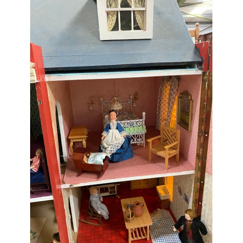 420 - Fully furnished collectors doll's house and accessories with lighting 180W 84H 40D (trays not includ... 