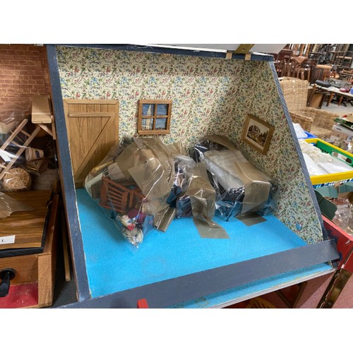 420 - Fully furnished collectors doll's house and accessories with lighting 180W 84H 40D (trays not includ... 