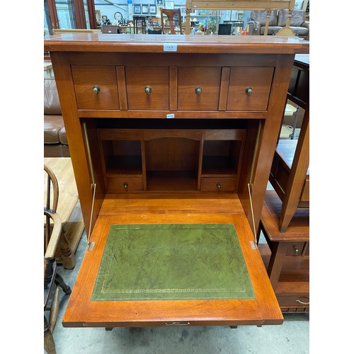 79 - 20th century Apogeo bureau/chest 147H 90W 43D