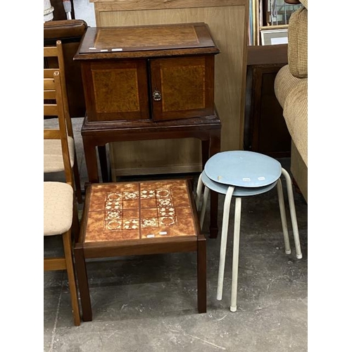 Victorian mahogany/walnut music cabinet 89H 56W 44D, 2 vintage stools etc