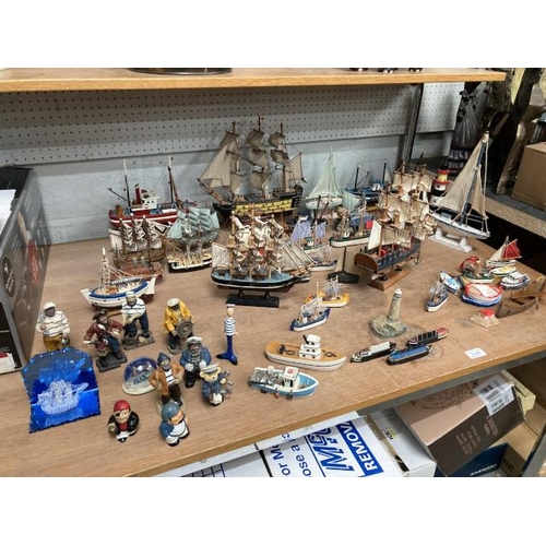 484 - Collection of model fishing boats & figures