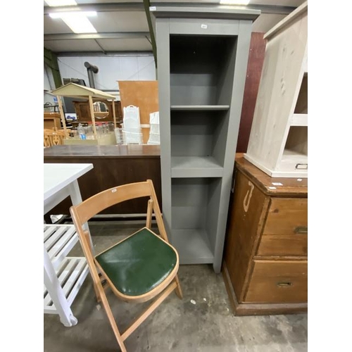 152 - Grey painted display shelves 162H 49W 39D and a folding chair