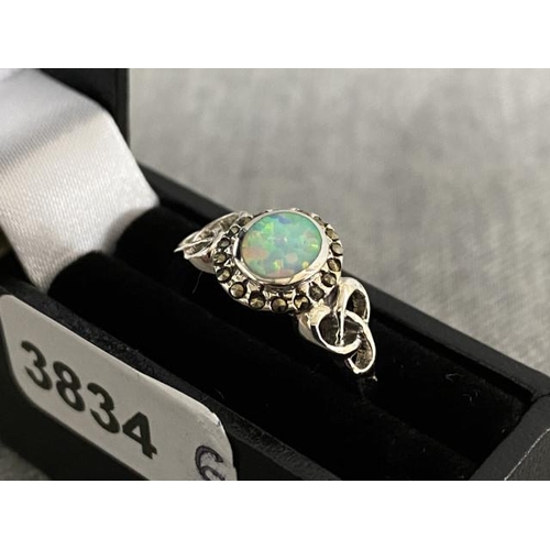 280 - Silver & opal set ring (size Q)