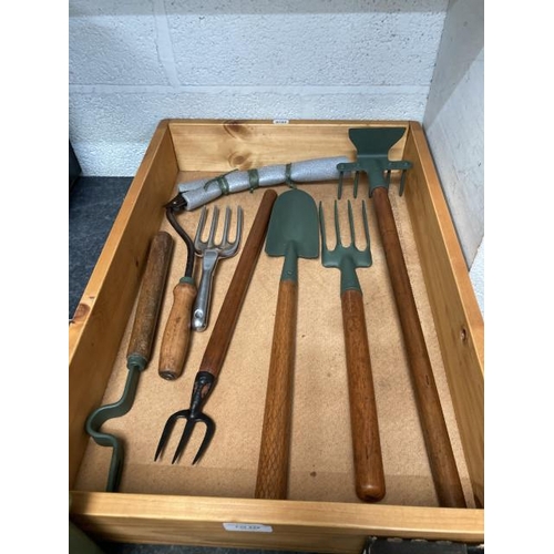 344 - Good tray of gardening tools inc. sickle