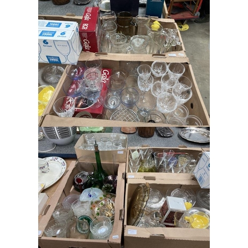 425 - 6 boxes of mixed glassware inc. etched glasses, water jugs, art glass, Arcoroc, French ashtray etc.