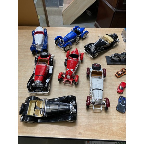 367 - Collection of model cars & motorbikes inc. 7 Burago, Matchbox, Oxford etc.