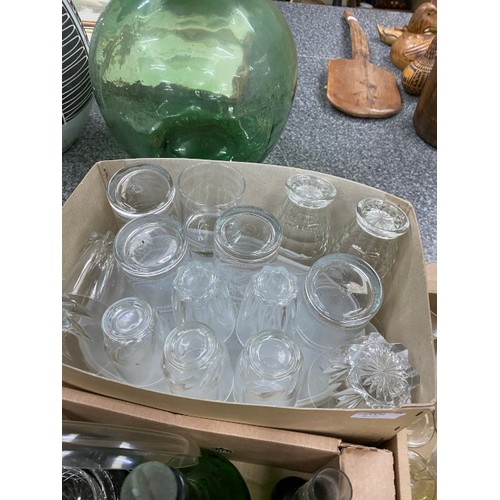 425 - 6 boxes of mixed glassware inc. etched glasses, water jugs, art glass, Arcoroc, French ashtray etc.