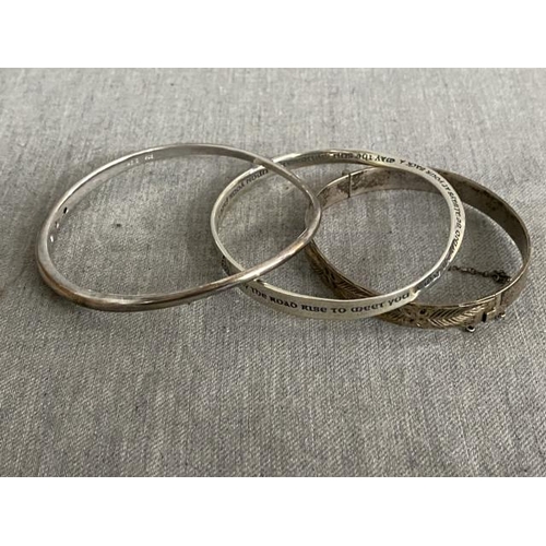 285 - 3 925 silver bracelets inc. Celtic 50g