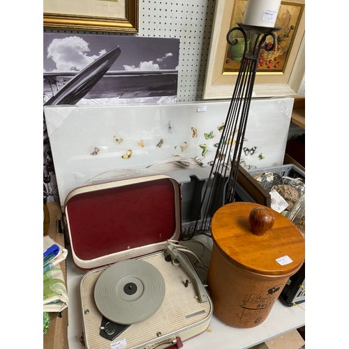 431 - Qty of collectables inc. pictures, mixing bowl, candle stand, organiser, bread crock, pair of Habita... 