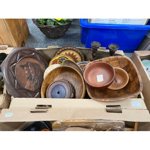 541 - 6 boxes including treen, copper, brass etc