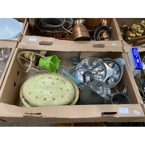 541 - 6 boxes including treen, copper, brass etc