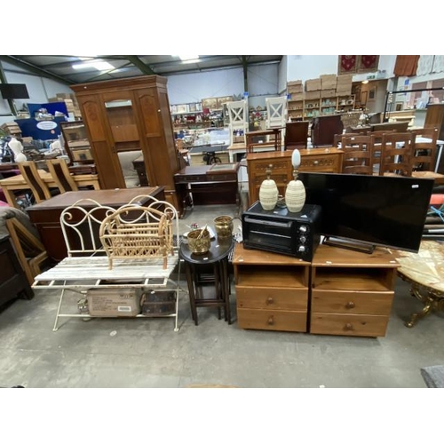 110 - Panasonic TX-32DS500B TV with power lead (no remote), 2 Allders table lamps, brassware, garden bench... 