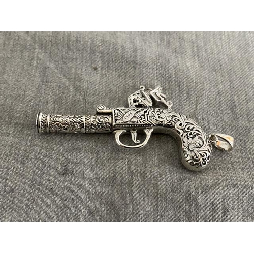 315 - Silver flintlock pistol whistle