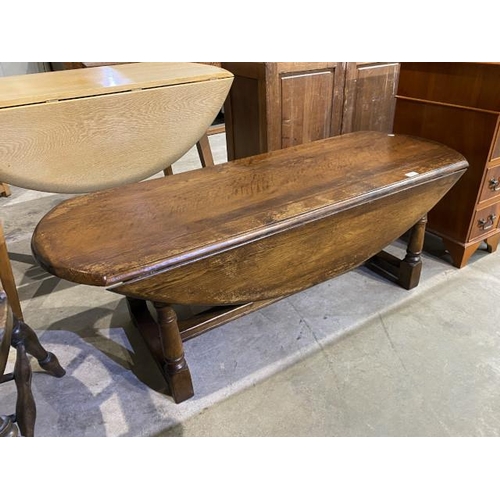 73 - Titchmarsh & Goodwin style oak coffee table 48H 138W 48-96D