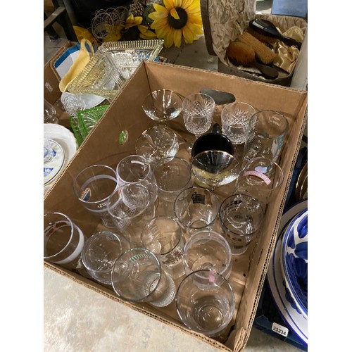 522 - Assorted glassware including Peroni, Cobra & San Miguel, home brewing kit, Bodum espresso cups, Whit... 