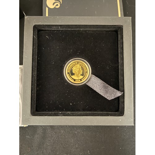 305 - “The Perth Mint” 75th Anniversary End Of World War II Quarter Ounce Gold Proof Coin 
Denomination: 2... 