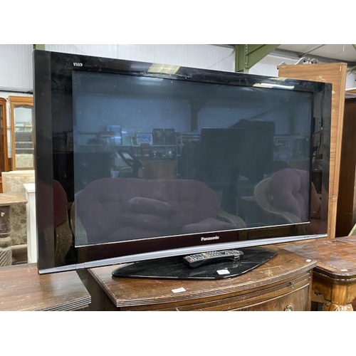 110 - Panasonic TH-42PZ70BA TV with remote and power lead