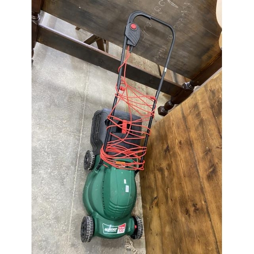 154 - Qualcast Easi-Trak 320 lawnmower (working order)