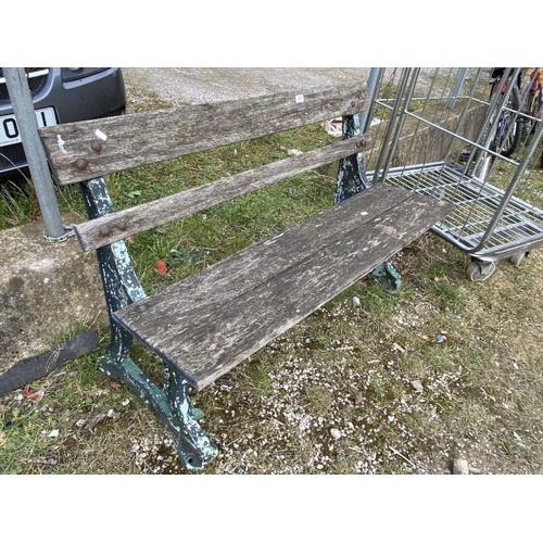 160 - Cast iron/wooden garden bench 154W