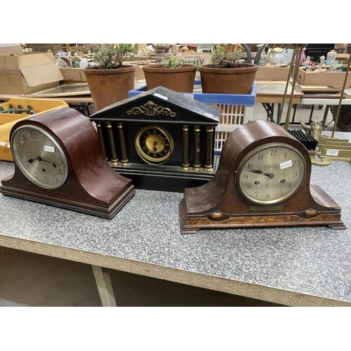 218 - Oak cased Fowler & Oldfield, Bradford mantel clock, mahogany inlaid mantel clock & a slate mantel cl... 