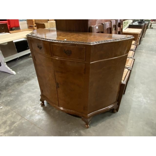 69 - Pratts of Bradford burr walnut sideboard with 1 key 99H 121W 45D