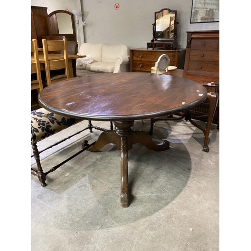 84 - Victorian pine centre table with tripod base 75H 126cm diameter