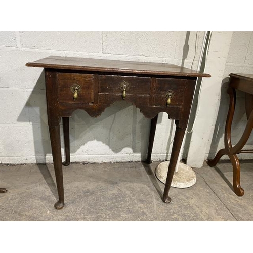 111 - 19th century oak lowboy 72H 76W 47D