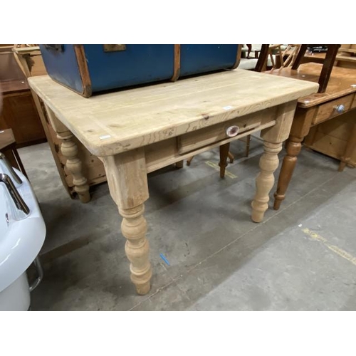 150 - Pine kitchen table with one drawer 81H 100W 100D