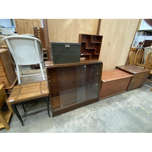 180 - Mid century teak bookcase 85H 91W 34D, 2 teak blanket boxes 48H 87W 43D & 54H 69W 51D etc