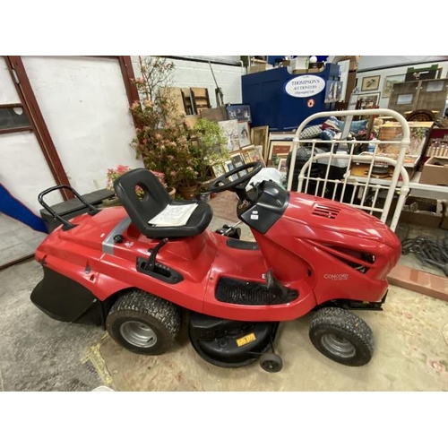 235 - AL-KO Powerline Concord T20-105 HD Lawn Tractor with 1 key and manual (in full working order)